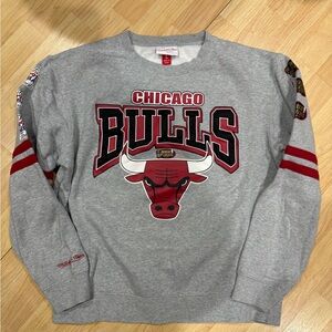 Mitchell & Ness Chicago Bulls Gray Crewneck with Red Accent